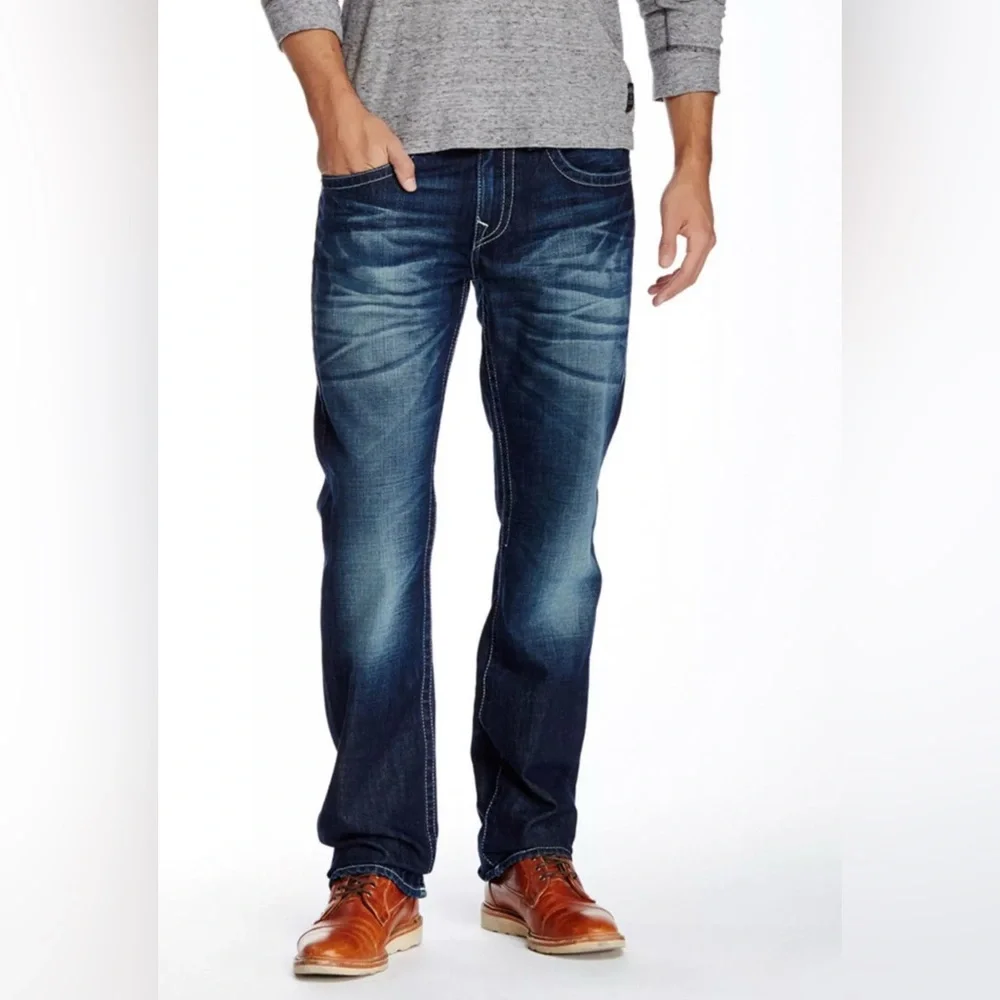True Religion Straight Leg Men’s Dark Wash Denim/Jean. Size 38